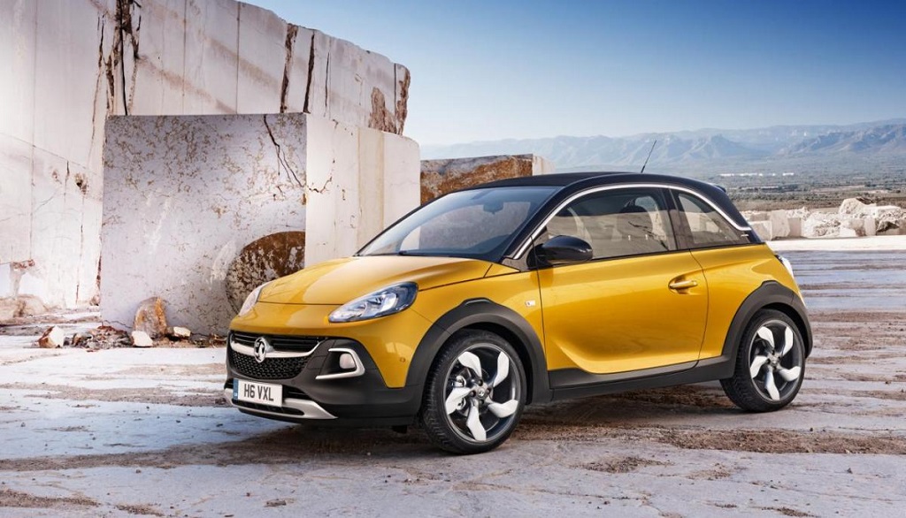 Opel Adam Rocks amarillo