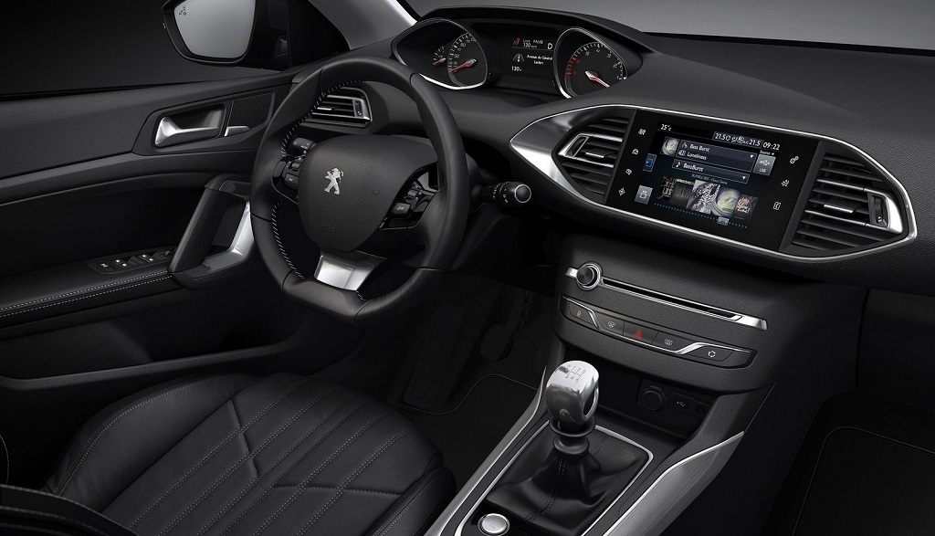 Peugeot 308 interior