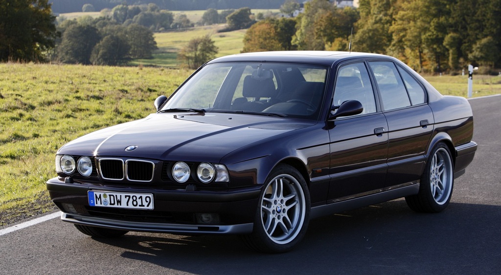 BMW E34 M5