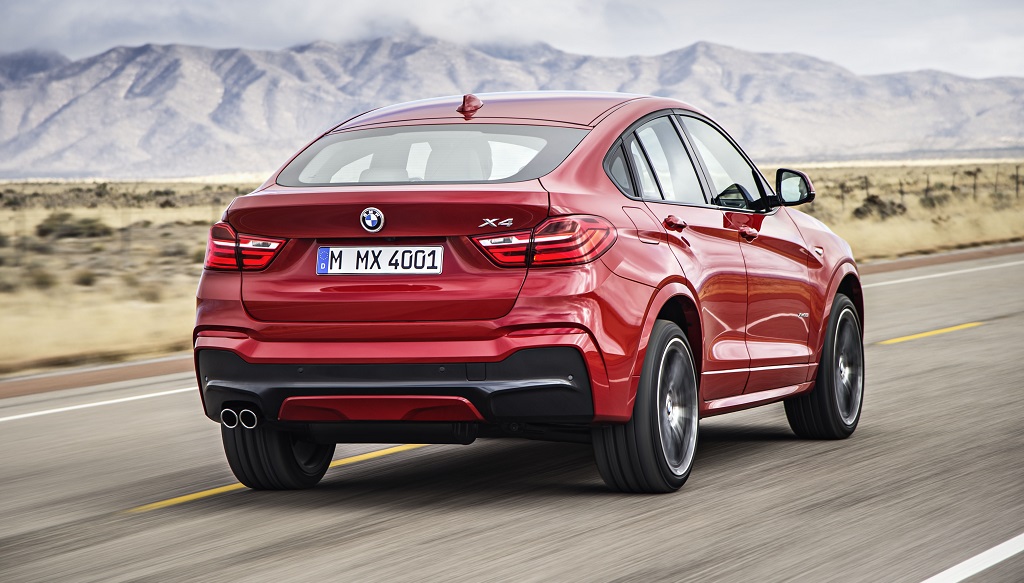 BMW X4 rojo