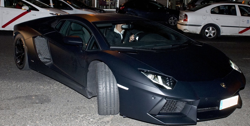 Cristiano Ronaldo Aventador