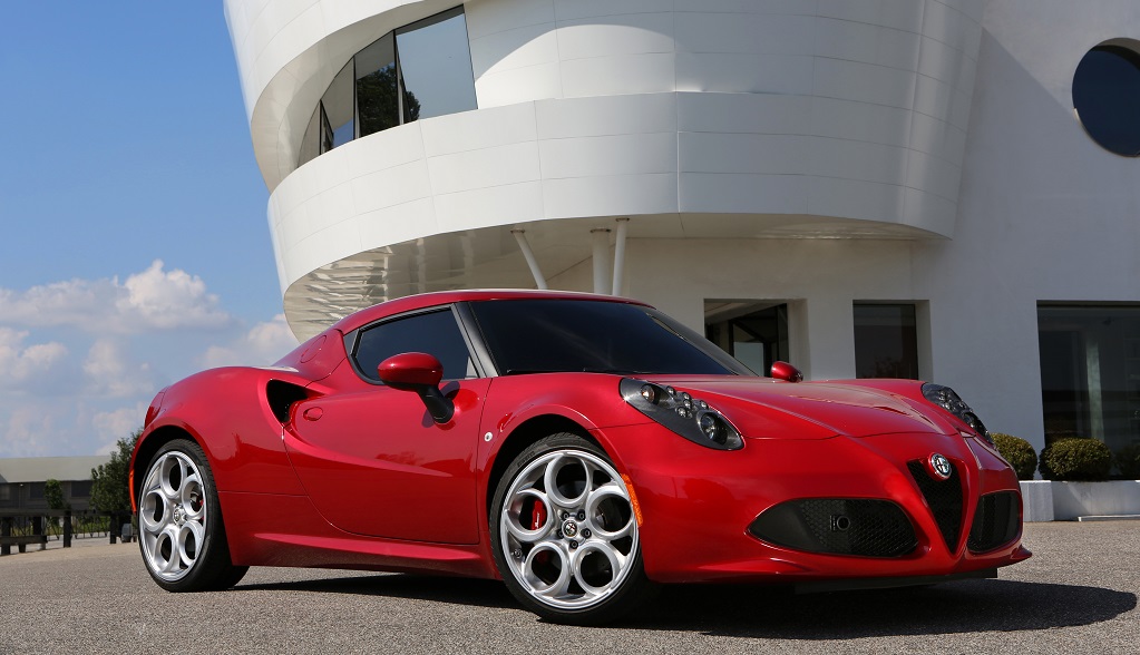 Alfa Romeo 4C rojo