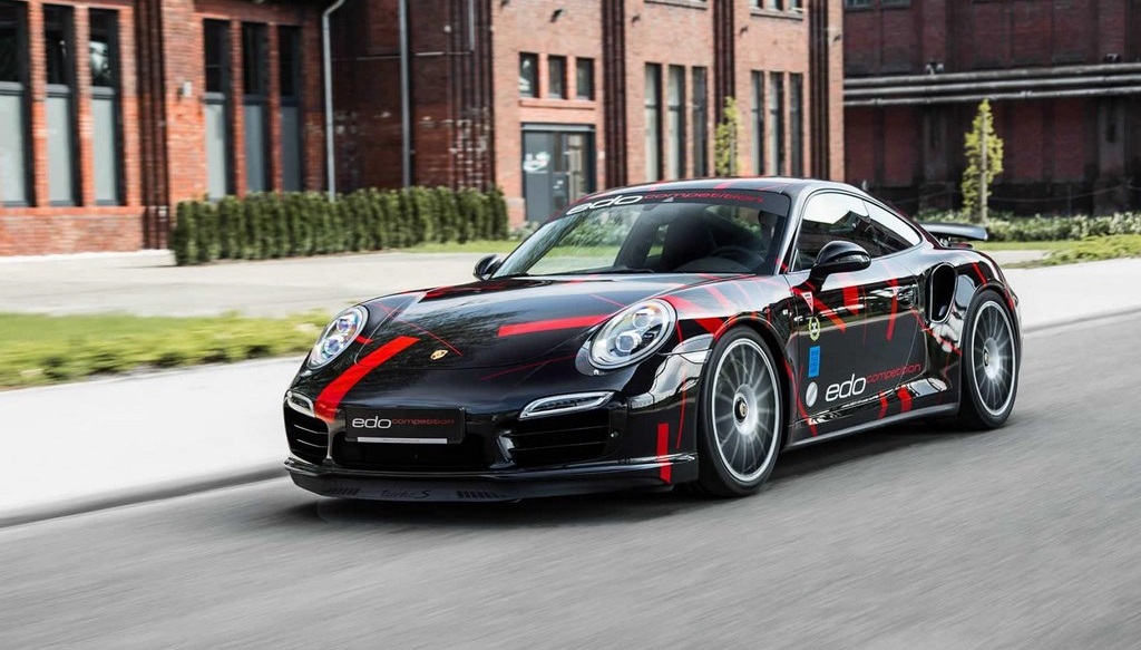 Porsche 911 Turbo S por Edo Competition 15