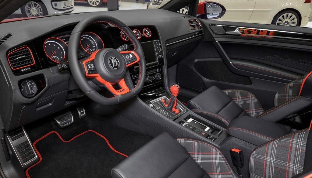 Volkswagen Golf GTI Wolfsburg Edition interior