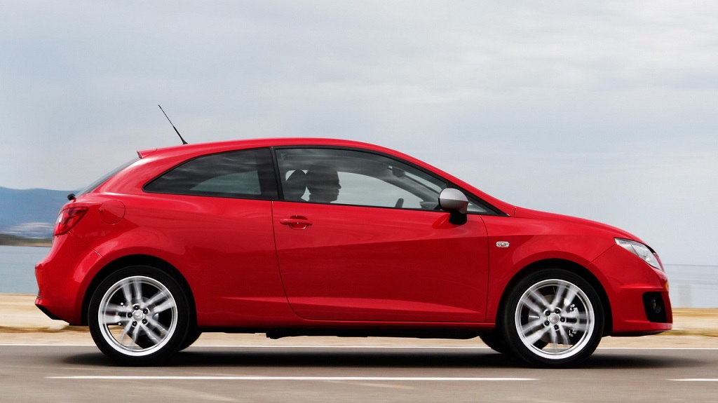 SEAT Ibiza rojo