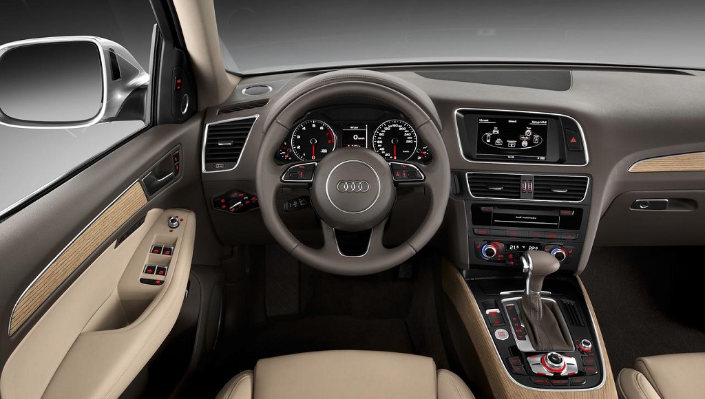 Audi Q5 interior