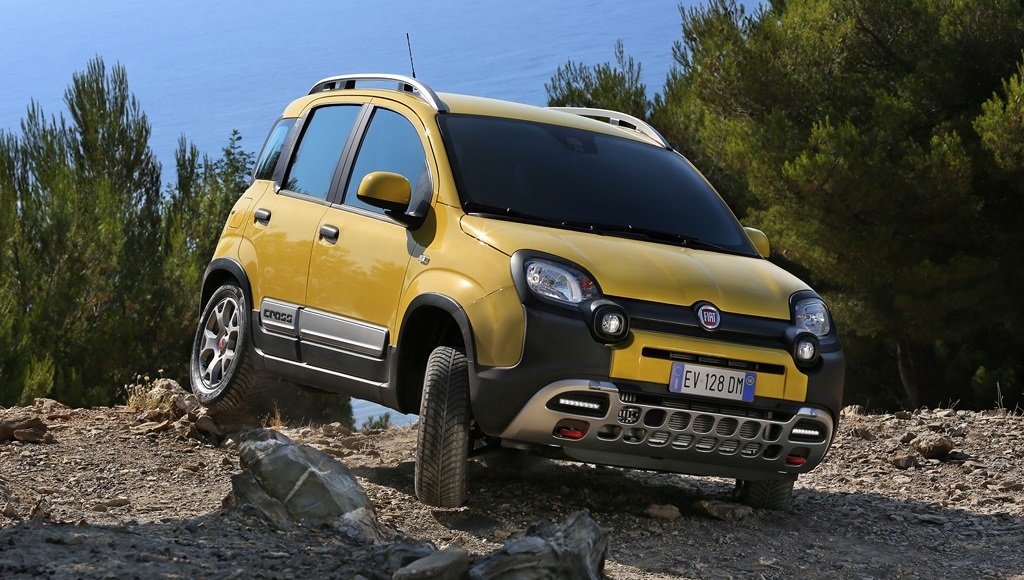 Fiat Panda neumatico girado