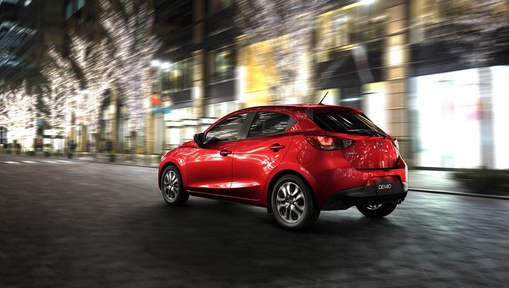 Mazda2 2015 2