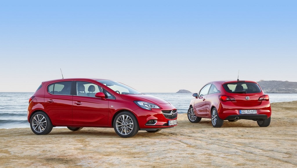 Opel Corsa 2015 rojo