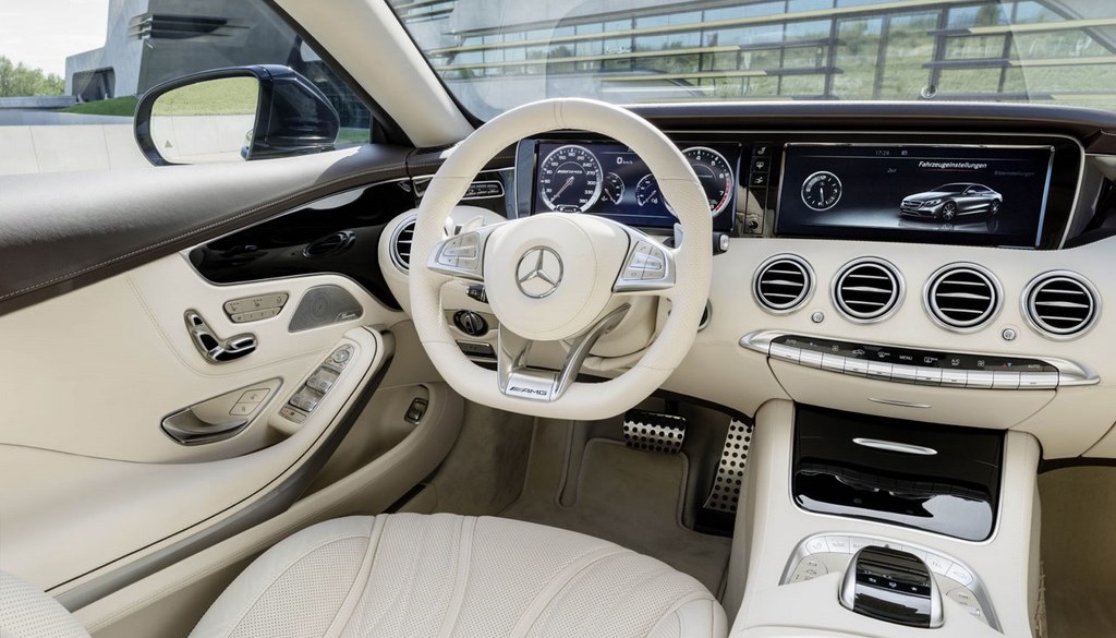 S 65 AMG Coupe interior