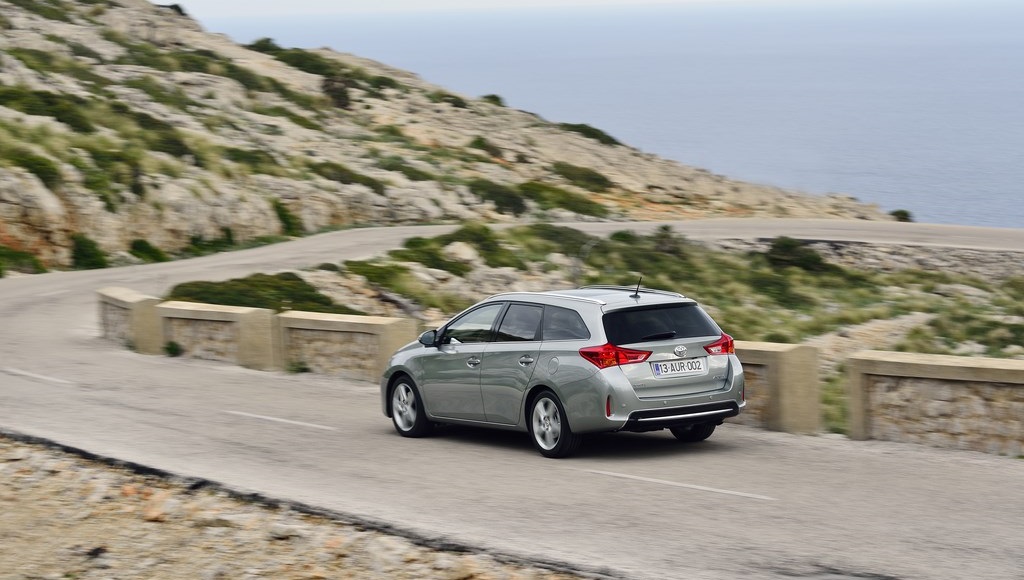 Toyota Auris Touring Sports