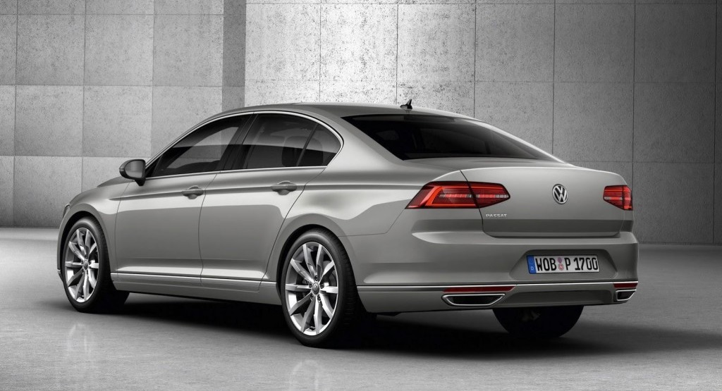 Volkswagen Passat 2015 zaga