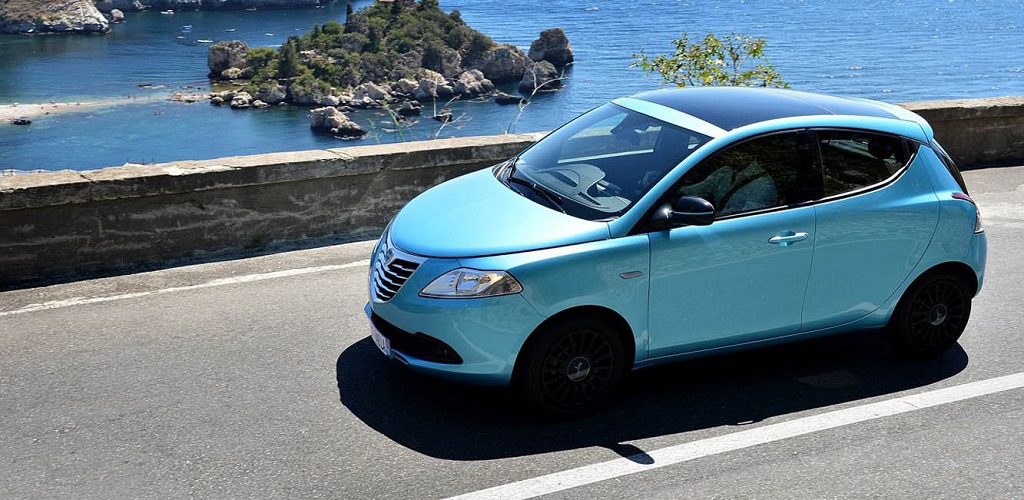 Lancia Ypsilon