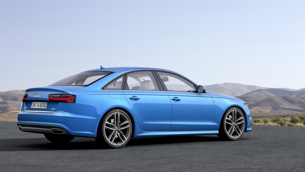 Audi A6 2015 azul