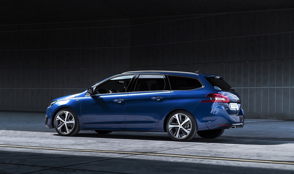 Peugeot 308 SW GT 2015 9