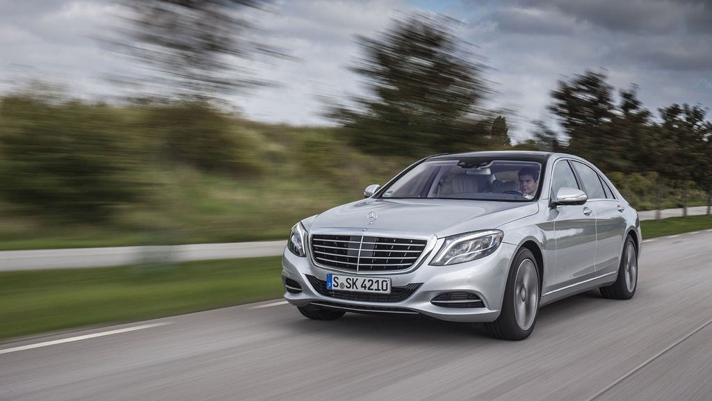 S 500 PLUG-IN HYBRID 13