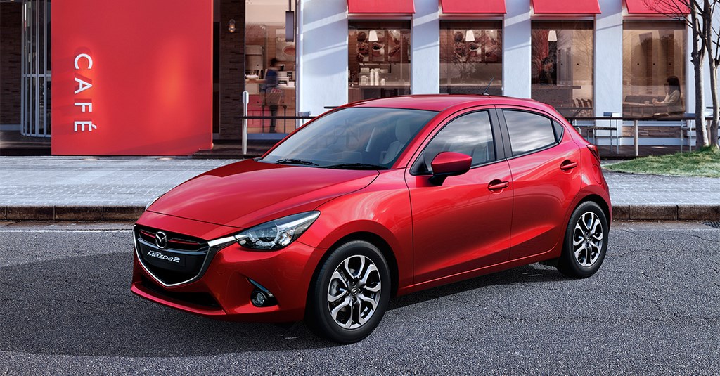 Mazda2 2015 rojo