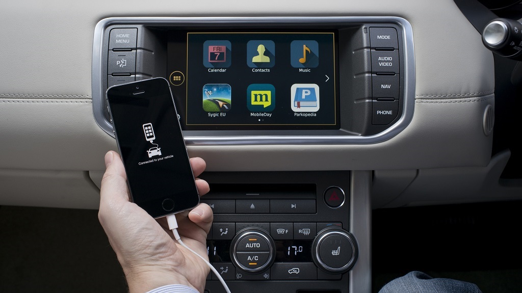 smartphone CarPlay