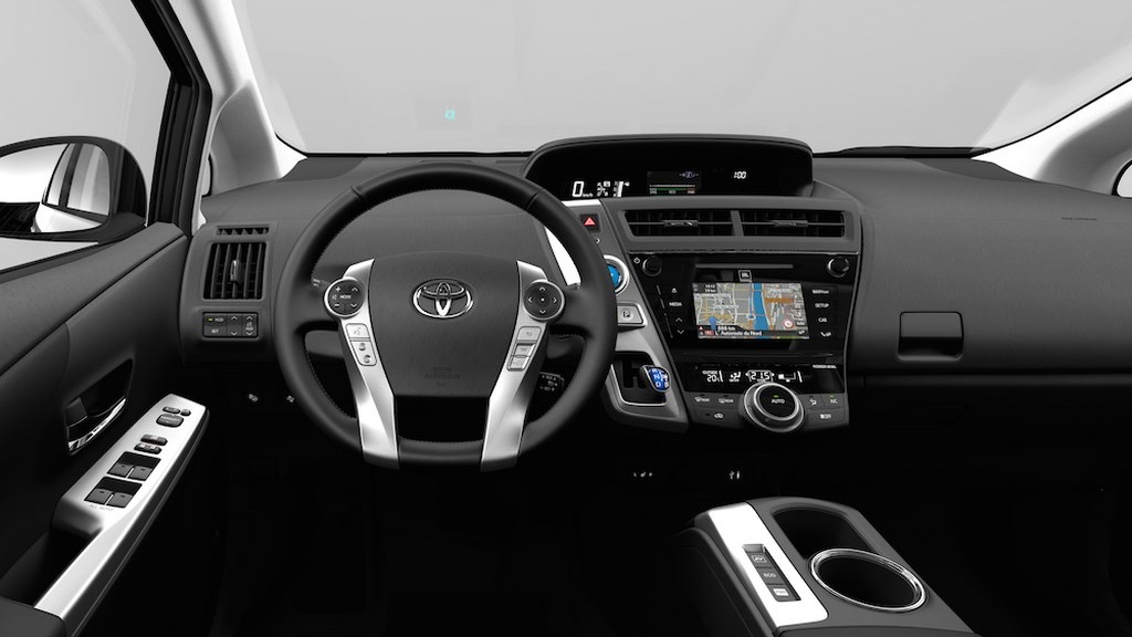 toyota_prius_2015_8