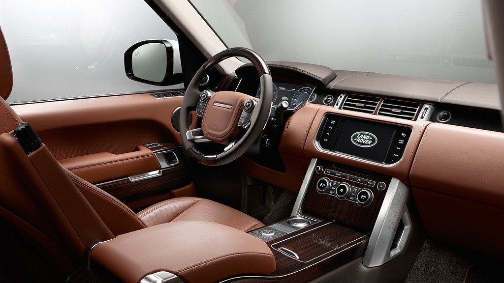 Land Rover Range Rover interior