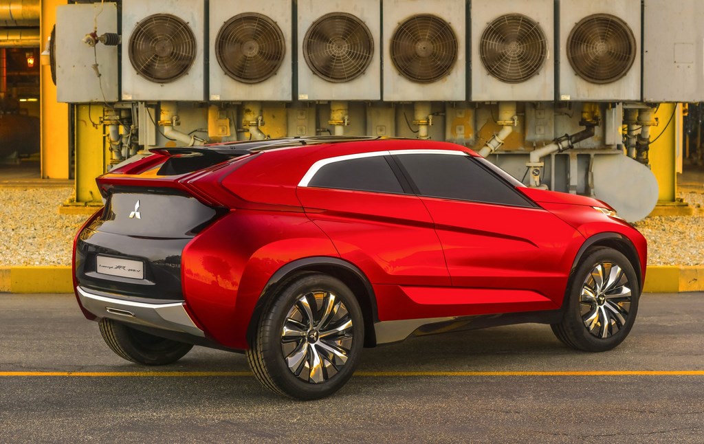 Mitsubishi XR-PHEV Concept 5