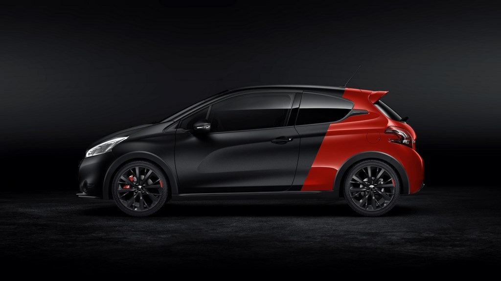 Peugeot 208 GTI 30th lateral