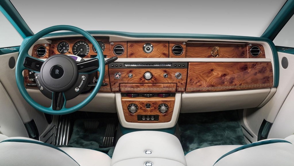 Rolls-Royce Maharaja Phantom Drophead Coupe 3