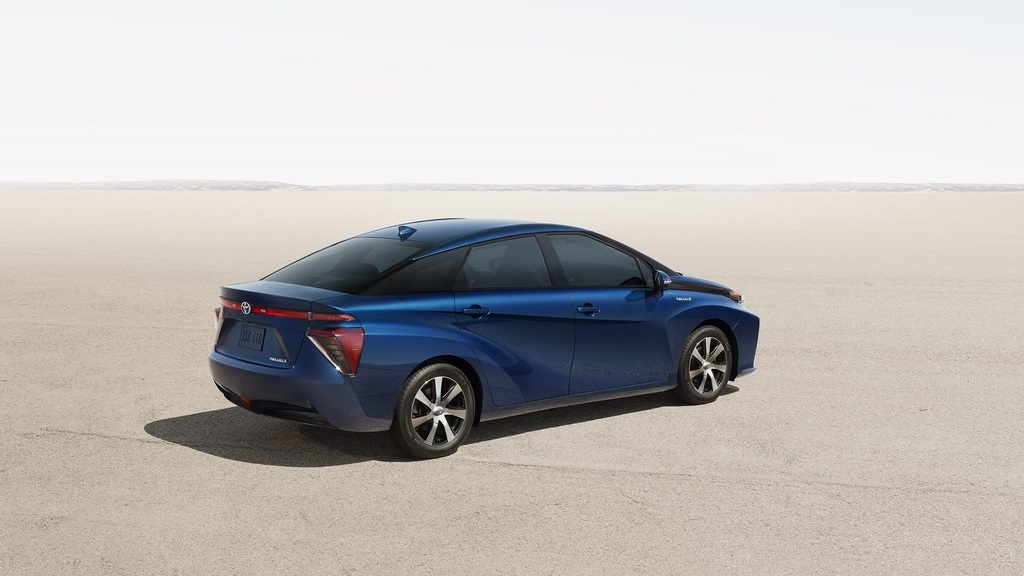 toyota_mirai_2