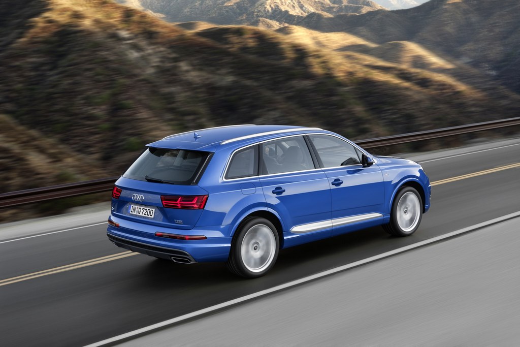 Audi Q7 2015 6