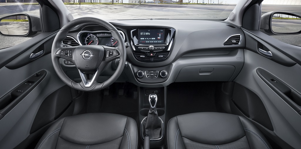 Opel Karl interior