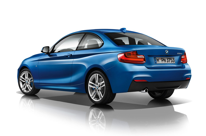 2014 BMW 2 Series Coupe rear three