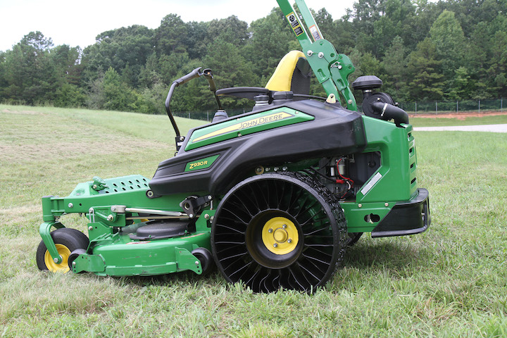 john deere ztrak 930r