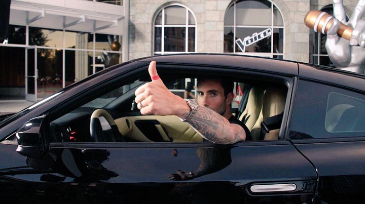 redthumb Adam Levine