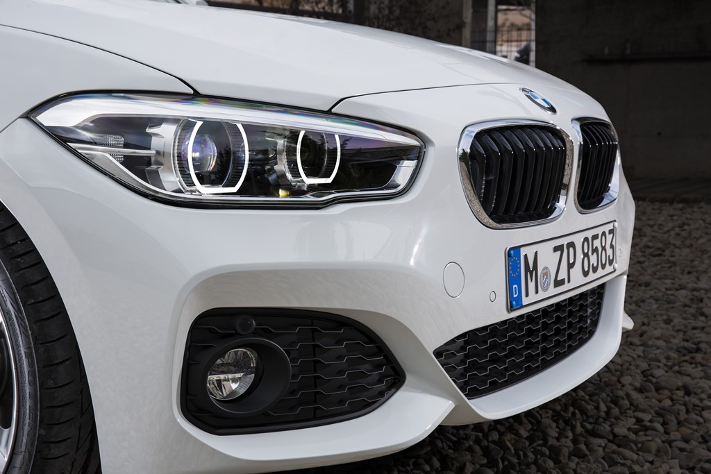 BMW Serie 1 2015 parrilla