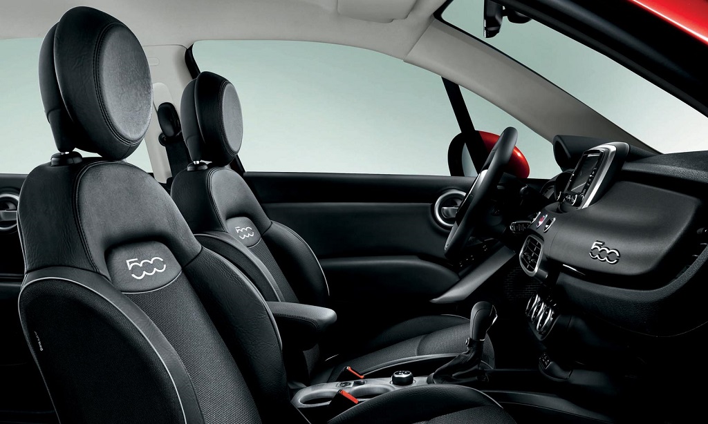 Fiat 500X interior