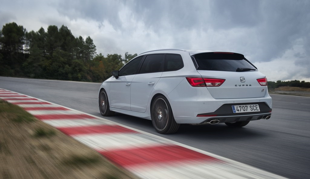 LEON-ST-CUPRA-DYNAMIC-3