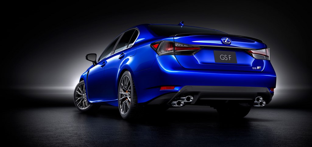 Lexus GS F zaga