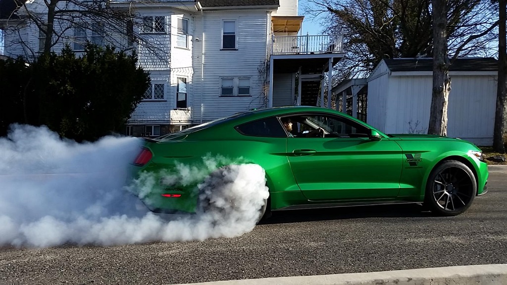 Mustang 2015 tuneado