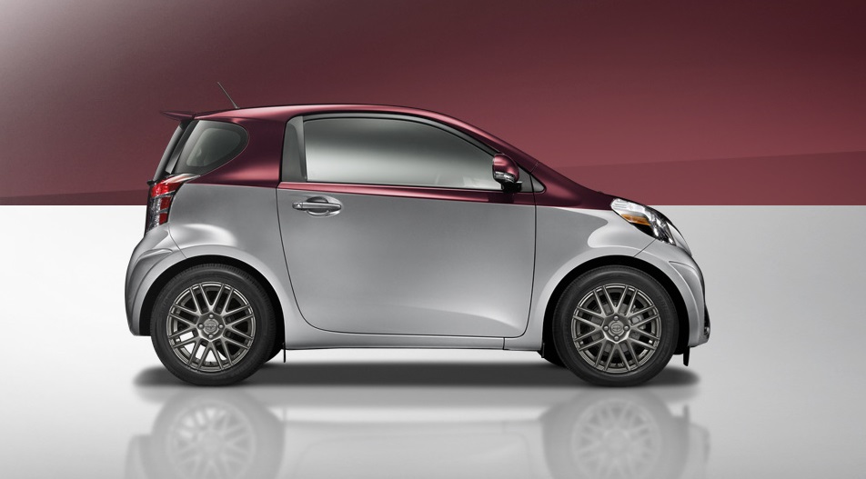 Scion iQ 2