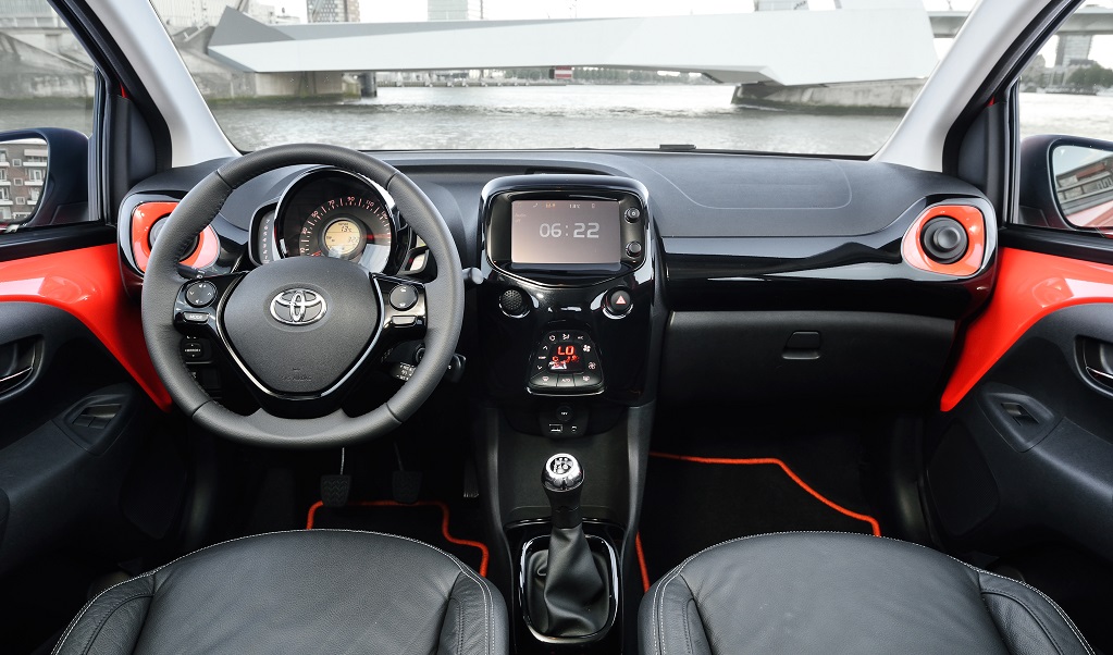 Toyota Aygo 2014 interior