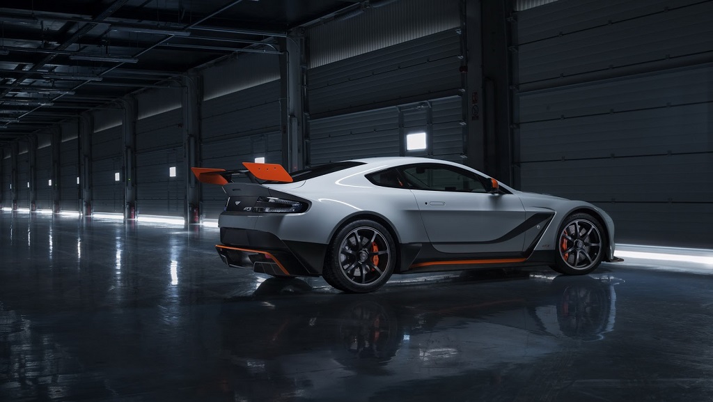 Aston Martin Vantage GT3 16