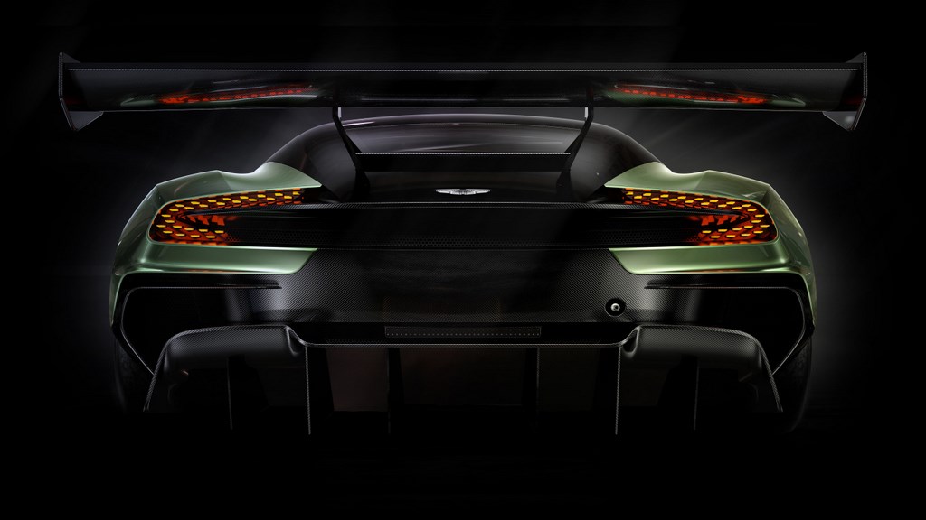 Aston Martin Vulcan 6