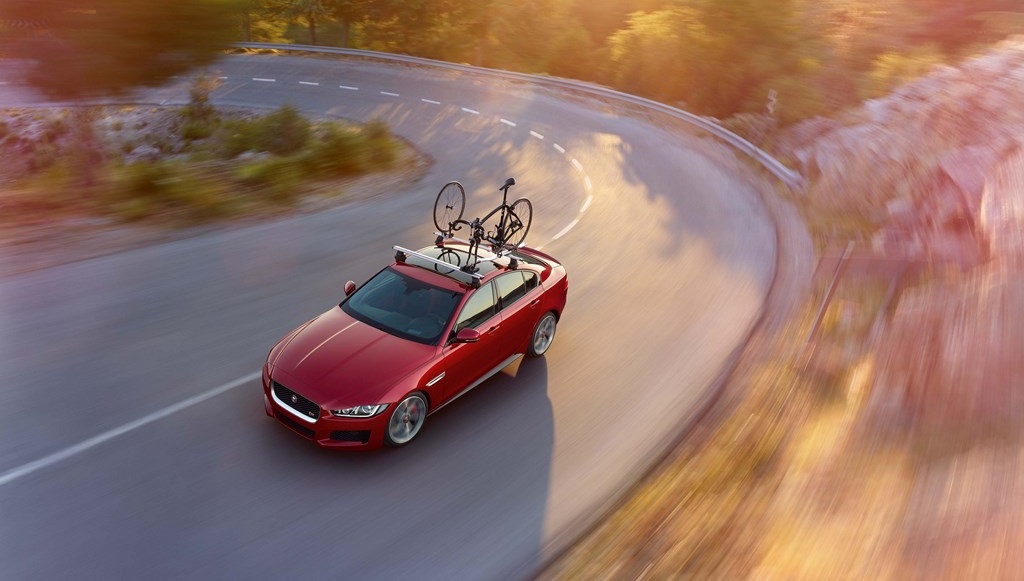 Jaguar XE 2015