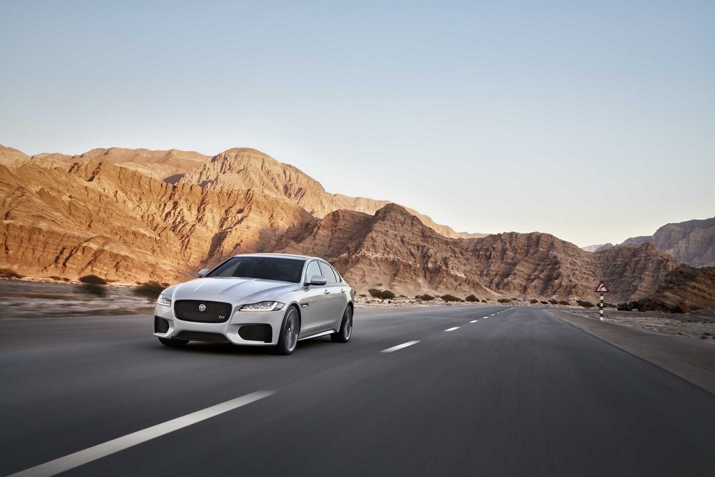 Jaguar XF 2015