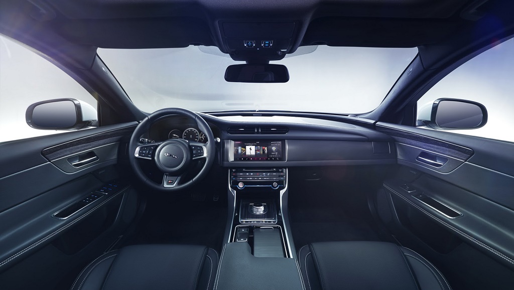 Jaguar XF segunda generacion interior