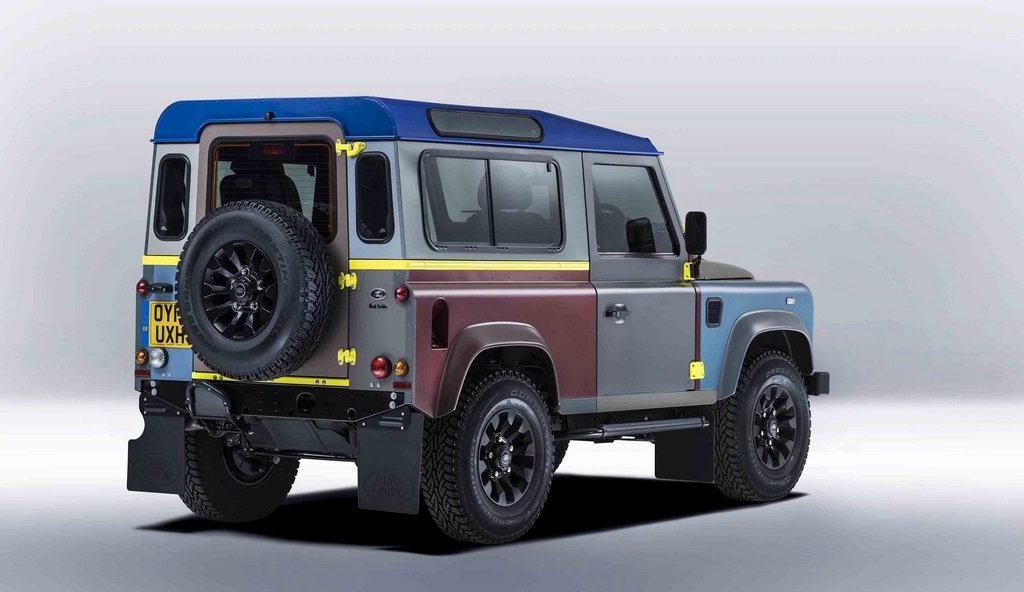 Land Rover Defender Paul Smith 2