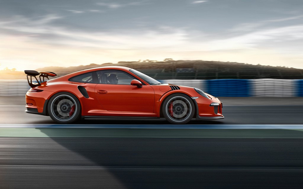 Porsche 911 GT3 RS 4