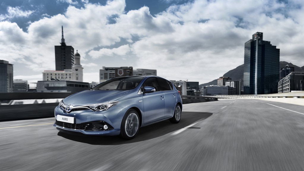 Toyota Auris 2015 10