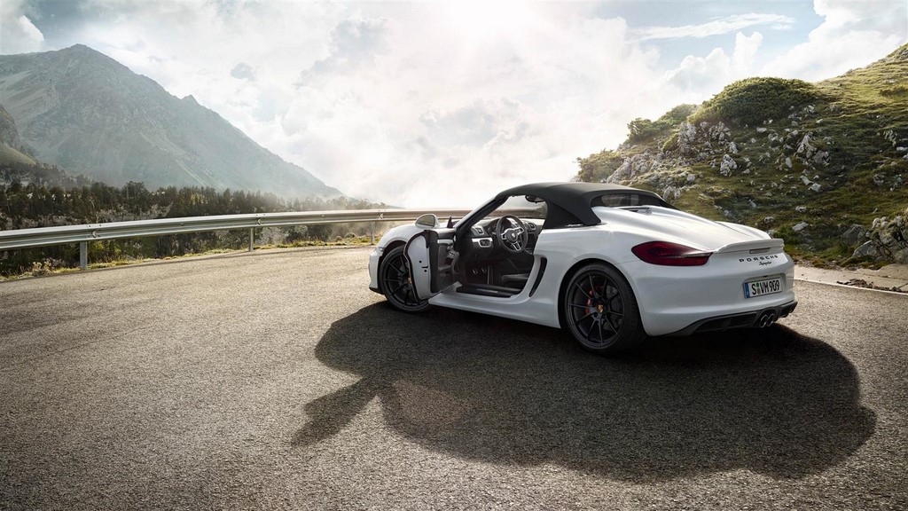 Porsche Boxster Spyder 2015 puertas abiertas 3