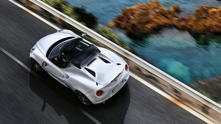 Alfa Romeo 4C Spider blanco